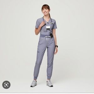 Figs scrub set RARE Vapor Blue Space Dye color SOLD OUT ONLINE!!!